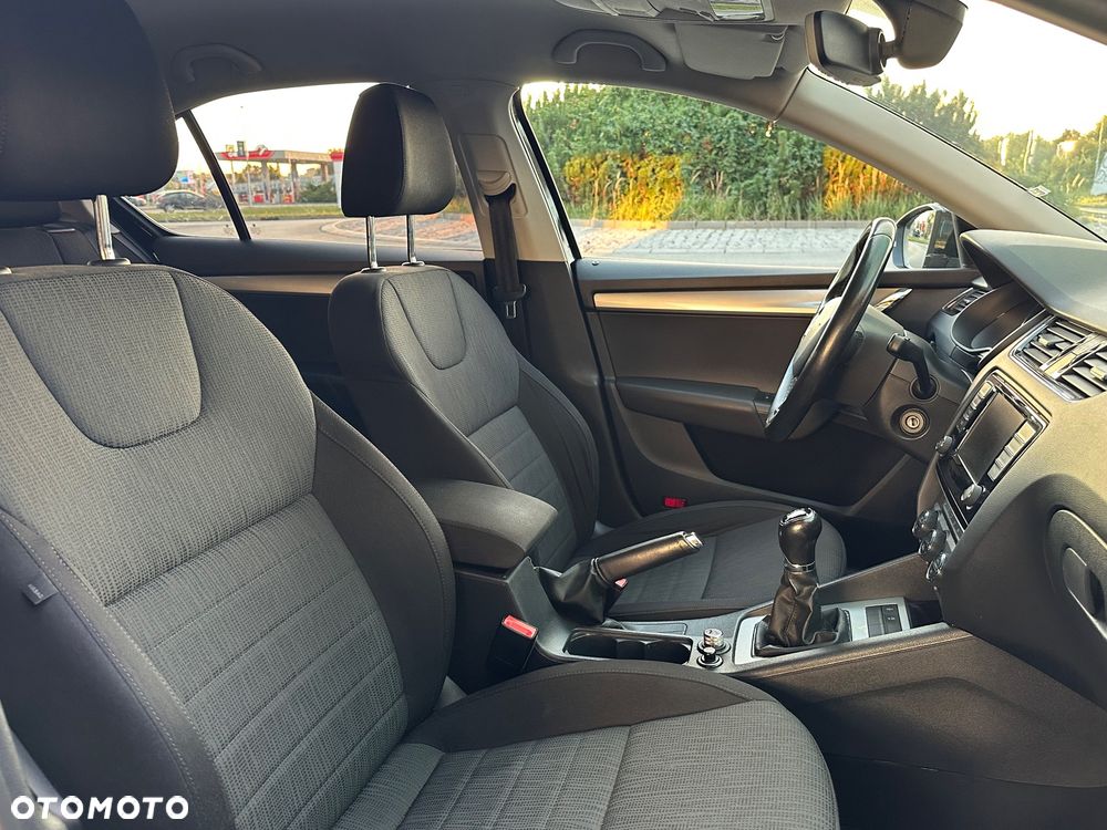 Skoda Octavia 1.4 TSI Active - 18