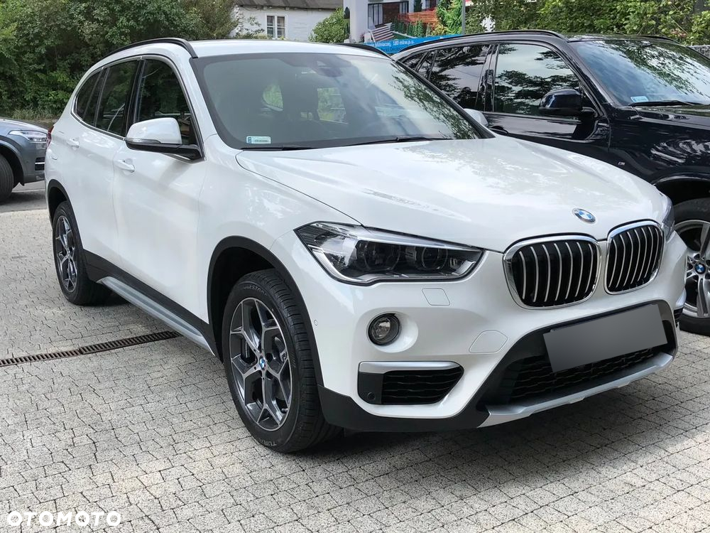 BMW X1 sDrive18i xLine - 3