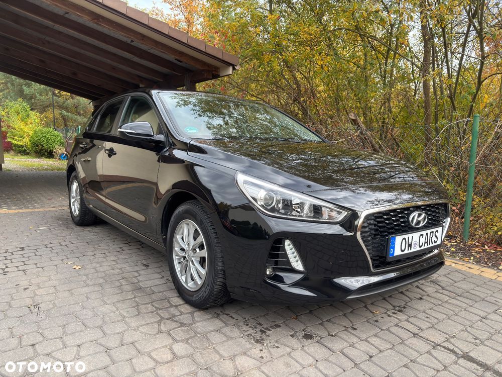 Hyundai i30 1.4 Intro Edition - 4
