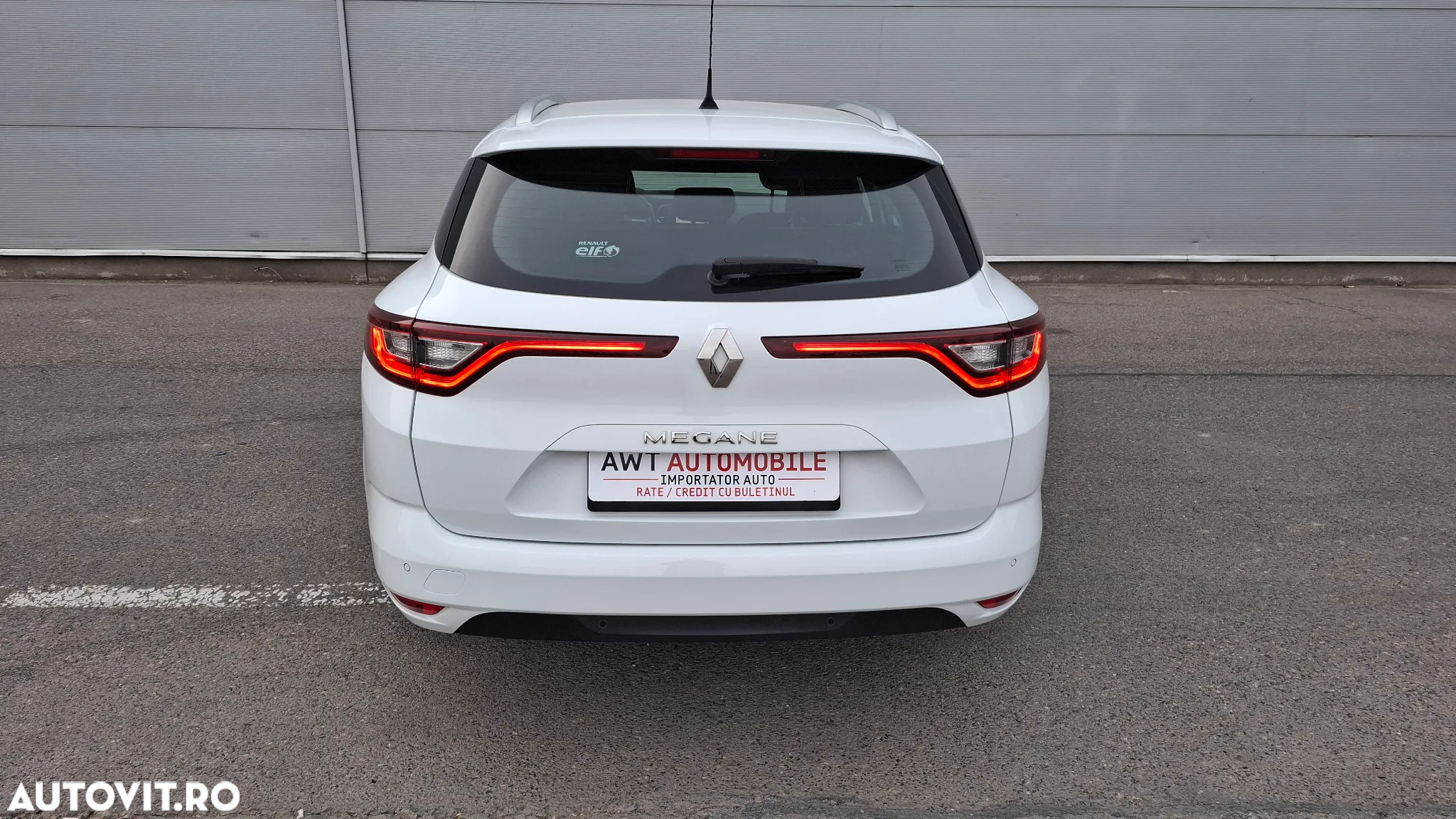 Renault Megane Grandtour TCe 115 GPF LIMITED - 21