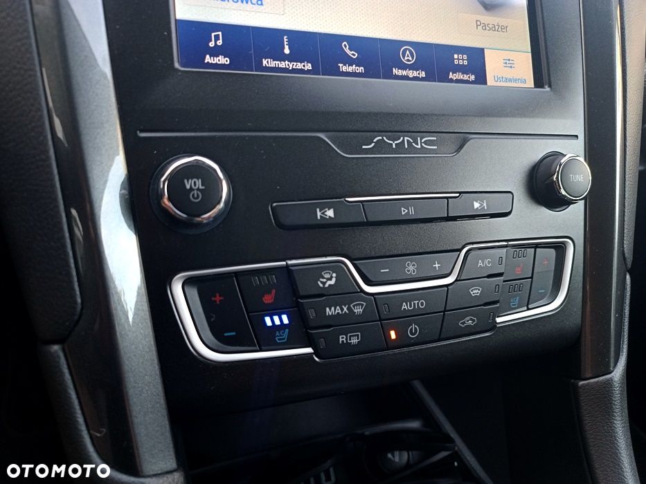 Ford Mondeo 2.0 EcoBlue Executive Plus - 38