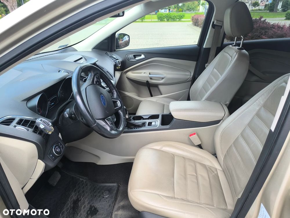 Ford Escape 1.5 EcoBoost AWD SE - 9