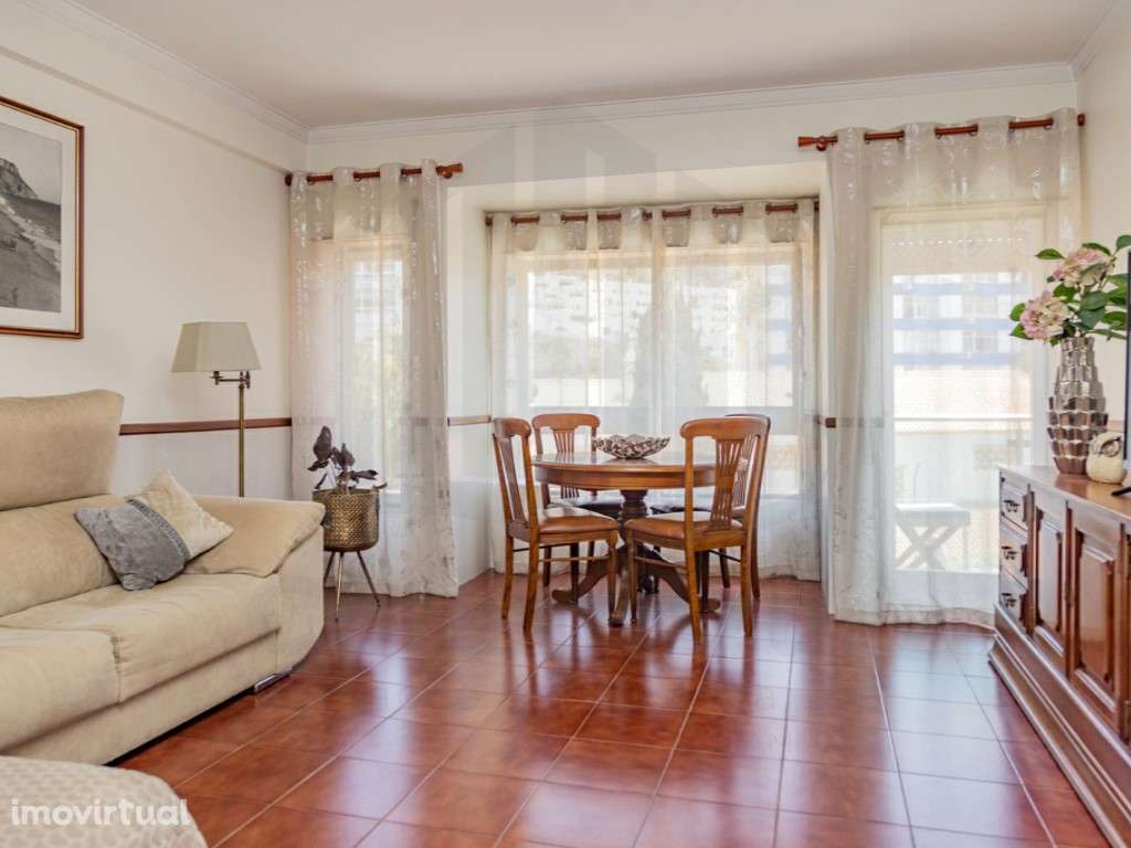 APARTAMENTO T3 EM SESIMBRA COM GARAGEM BOX - Grande imagem: 4/22