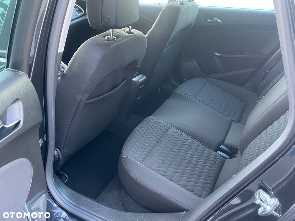 Opel Astra - 20