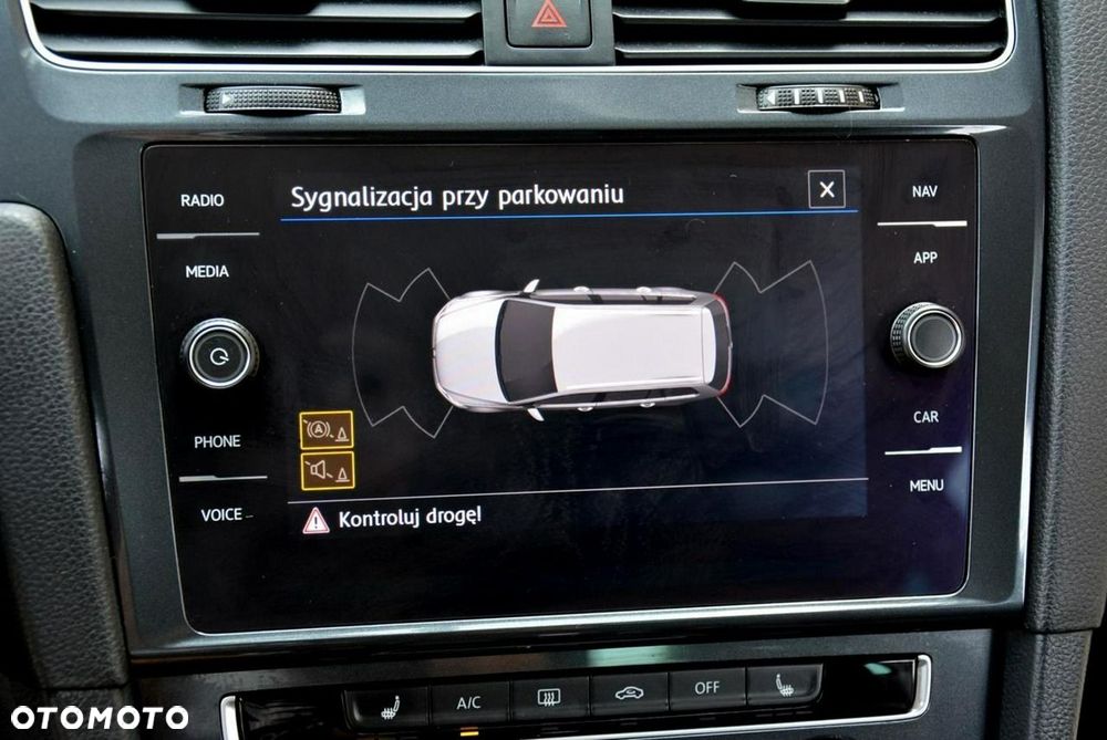 Volkswagen Golf Variant 2.0 TDI SCR 4Motion DSG Comfortline - 28
