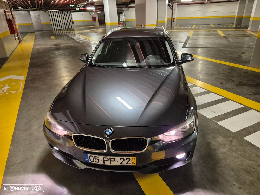 BMW 320 d Touring Line Modern - 5