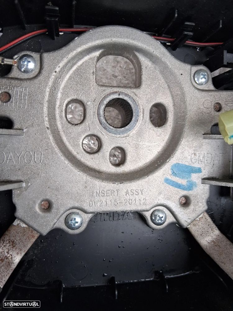 Volante Chevrolet Aveo / Kalos em bom estado - 6