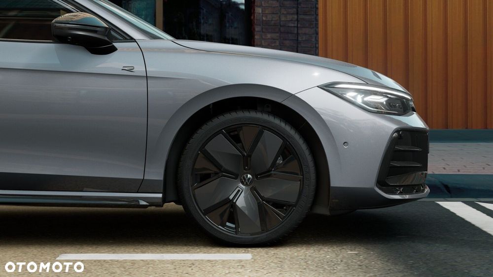 Volkswagen Passat - 13