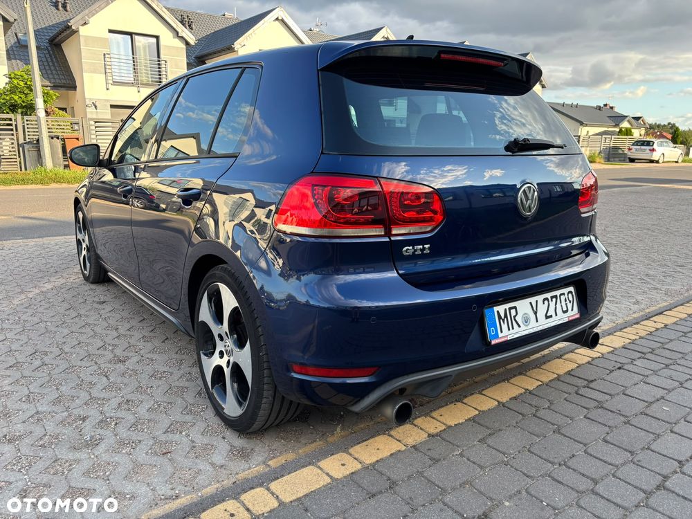 Volkswagen Golf 2.0 TSI GTI - 8