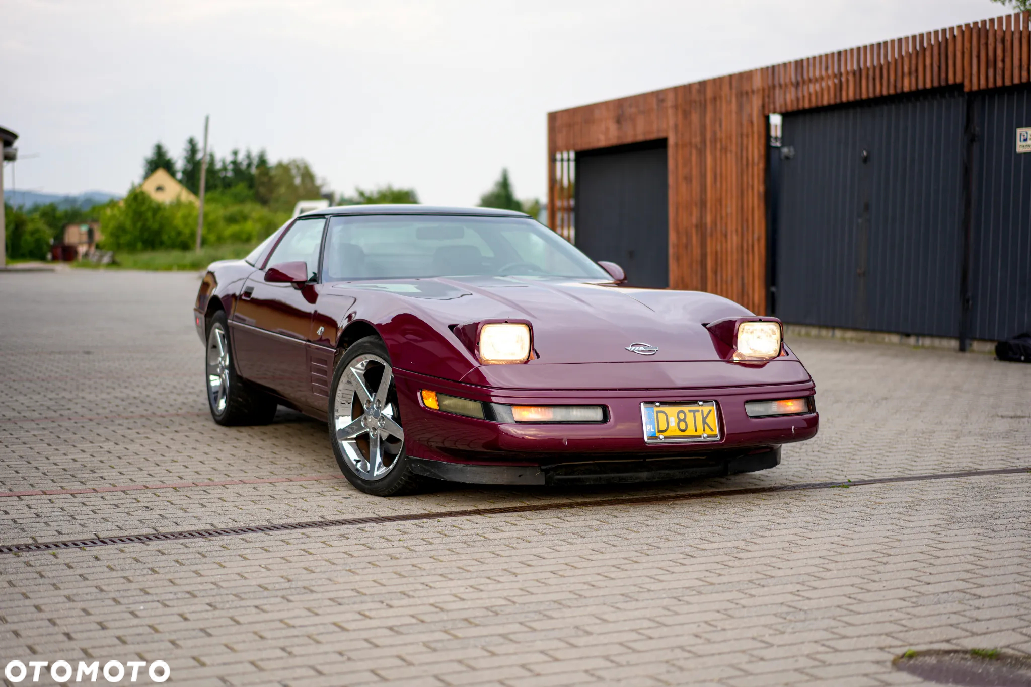 Chevrolet Corvette - 2