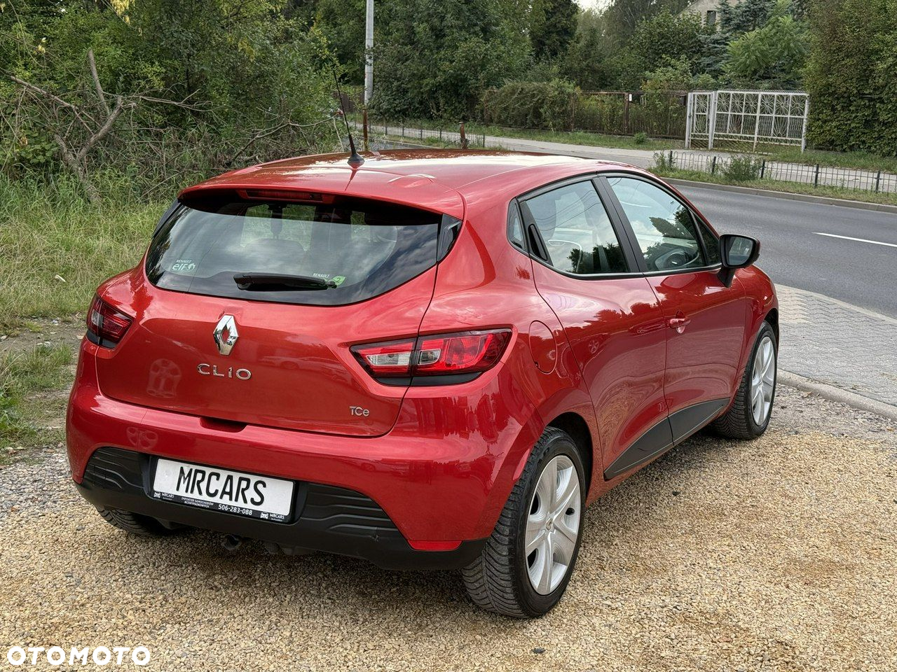 Renault Clio - 8