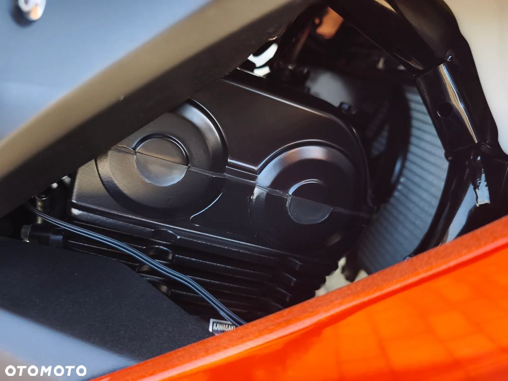 Kawasaki ER - 18