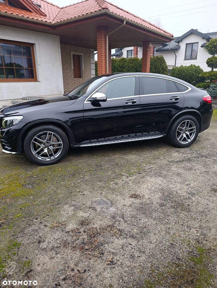 Mercedes-Benz GLC - 12