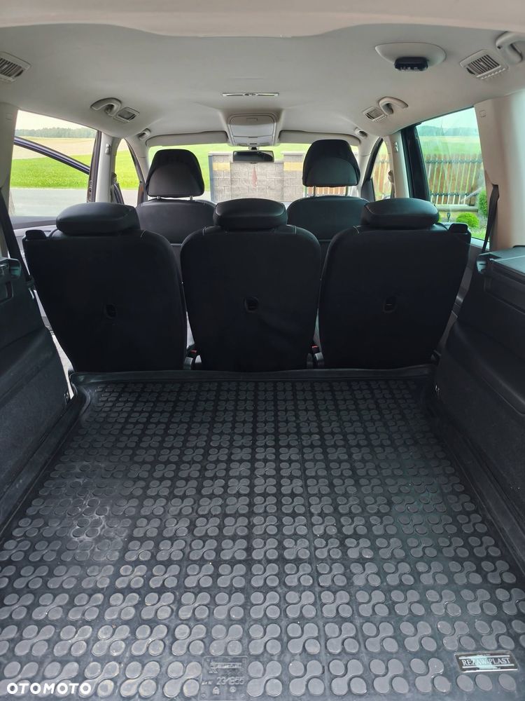 Volkswagen Sharan 2.0 TDI (BlueMotion Technology) Comfortline - 10