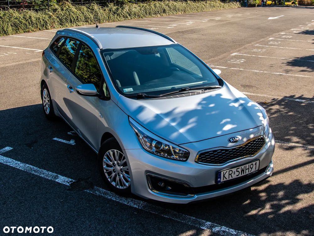 Kia Ceed 1.4 CRDi S - 27