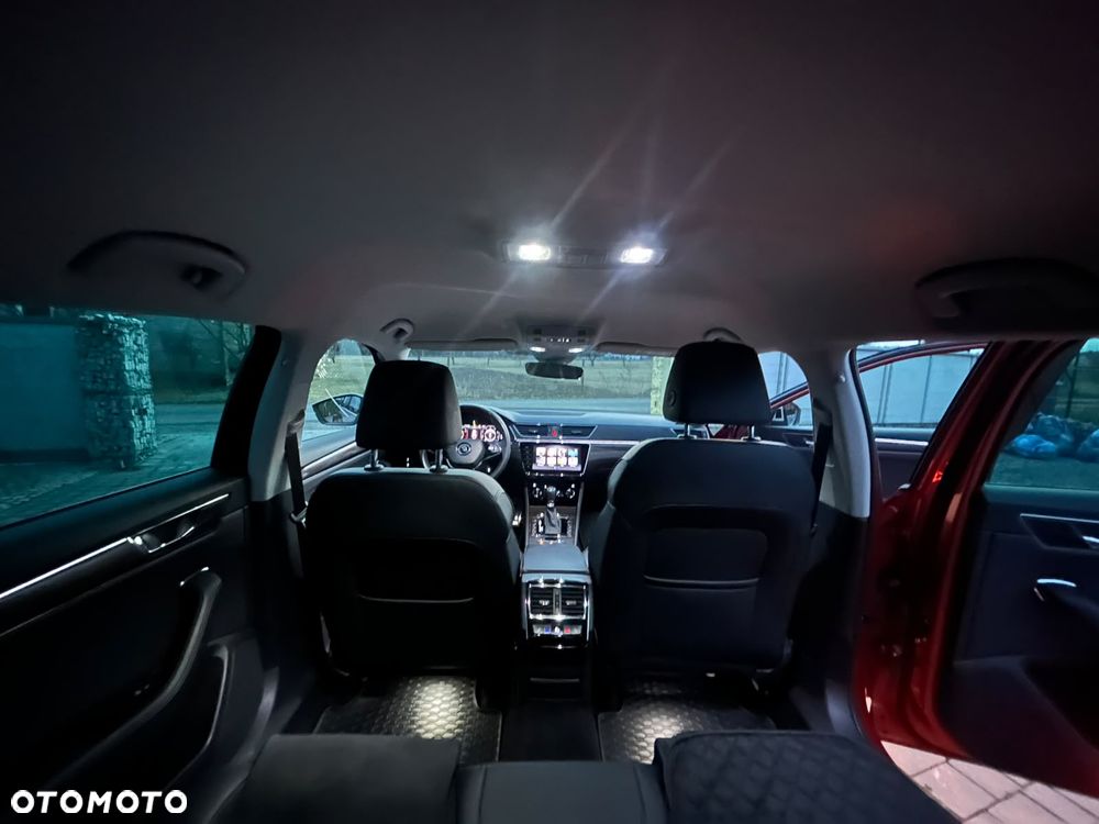 Skoda Superb 2.0 TSI 4x4 Scout DSG - 21