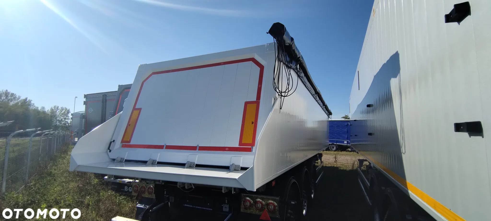 Bodex KIS3B 37m3 od ręki na już - 8