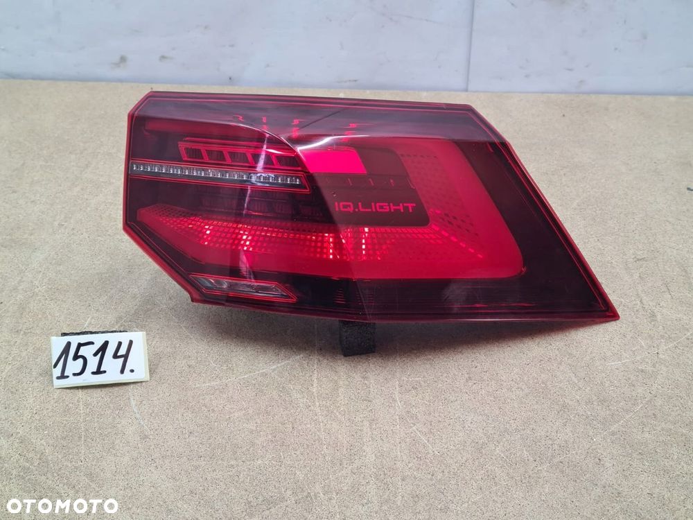 VW GOLF 8 VIII 5H HB LAMPA TYŁ PRAWY TYLNA PRAWA IQ 5H0945208A - 1