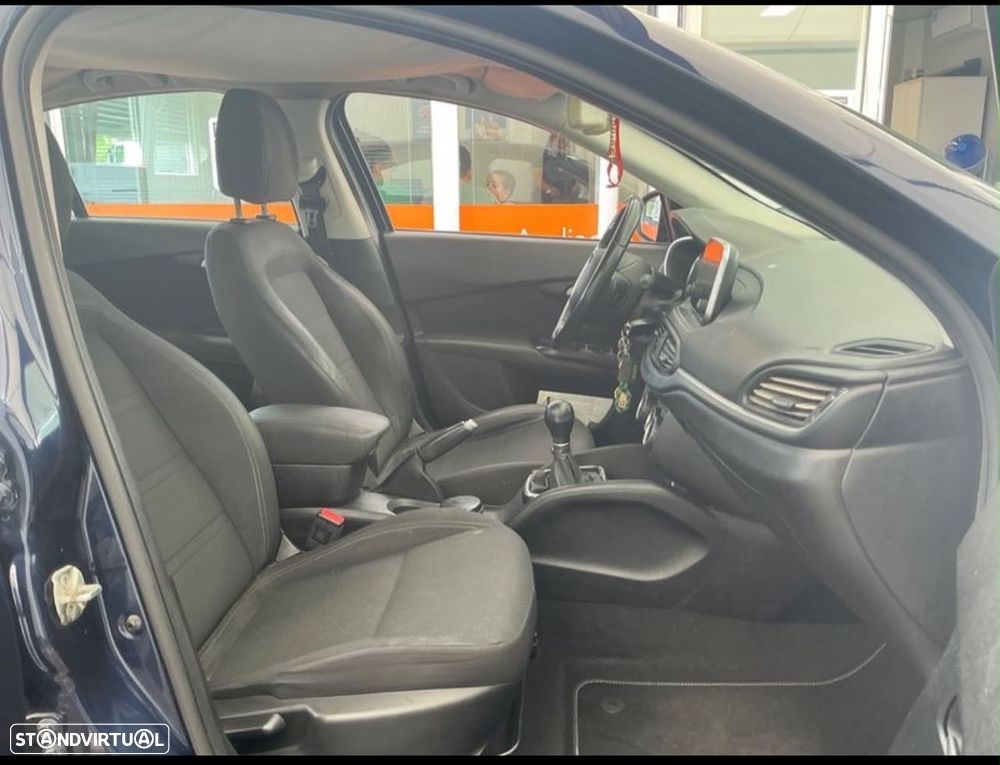 Fiat Tipo 1.3 M-Jet Lounge Tech J17 - 7