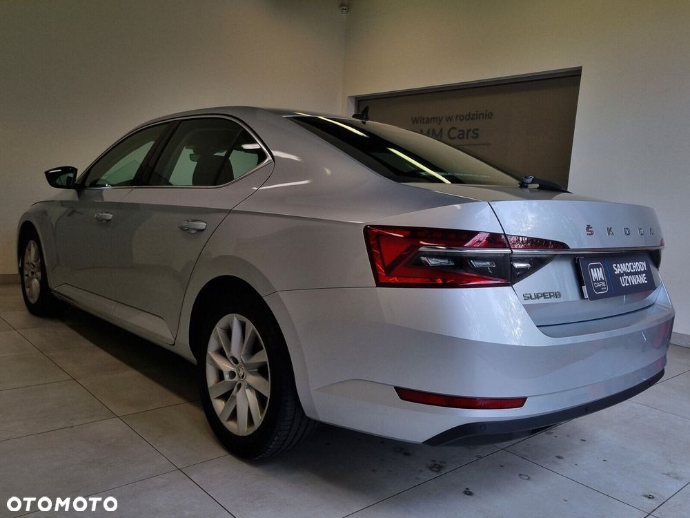 Skoda Superb 1.5 TSI Ambition - 4