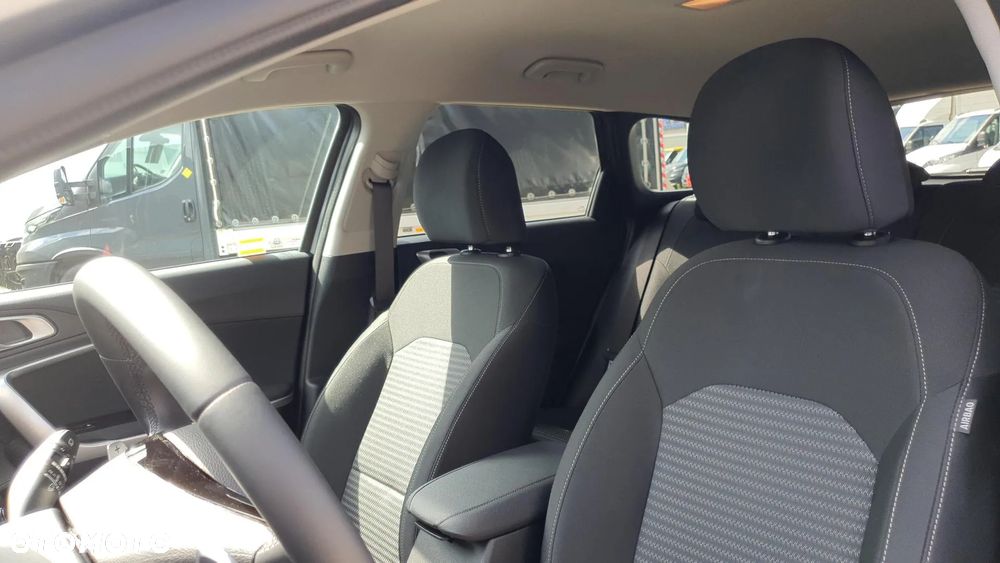 Kia Ceed 1.5 T-GDI M DCT - 11