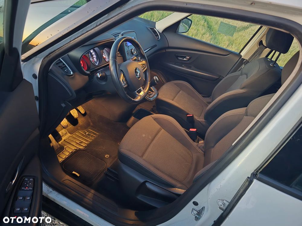 Renault Scenic ENERGY TCe 115 LIMITED - 12