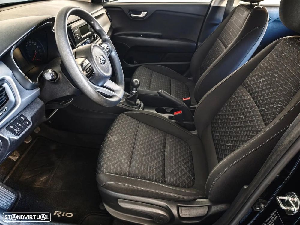 Kia Rio 1.2 CVVT LX - 17