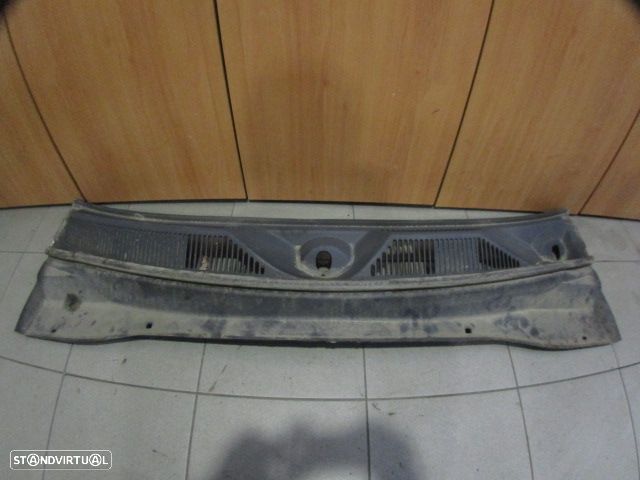 Grelha Friso 55157159 DODGE NITRO 2007 2.8Crd 180Cv 5P CINZA FRT TORPEDO - 1