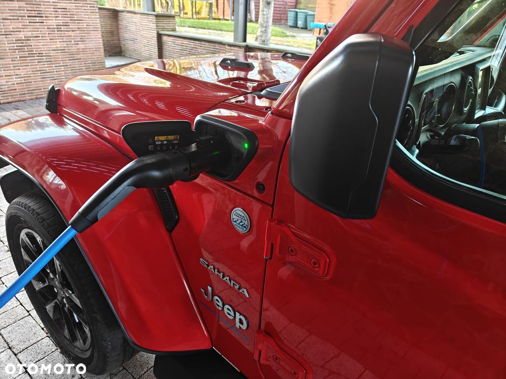 Jeep Wrangler 2.0 PHEV Hardtop AWD Automatik Sahara - 33