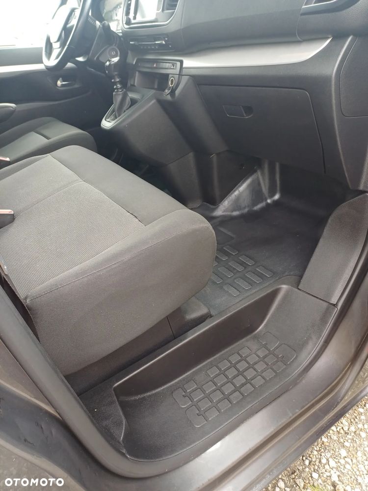 Opel VIVARO TRAFIC - 22