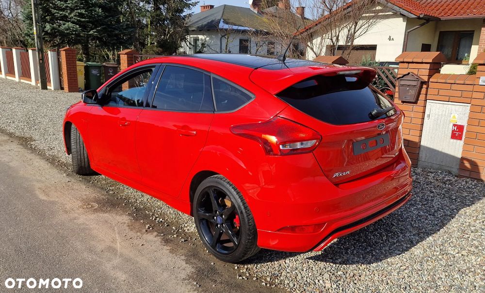 Ford Focus 1.5 EcoBoost STart-Stopp-System ST-LINE - 19