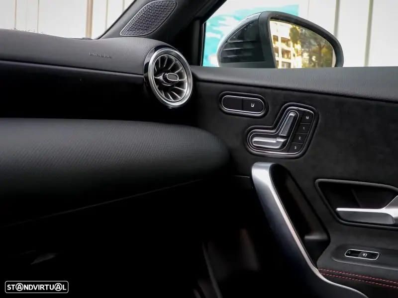Mercedes-Benz A 250 e Progressive - 11