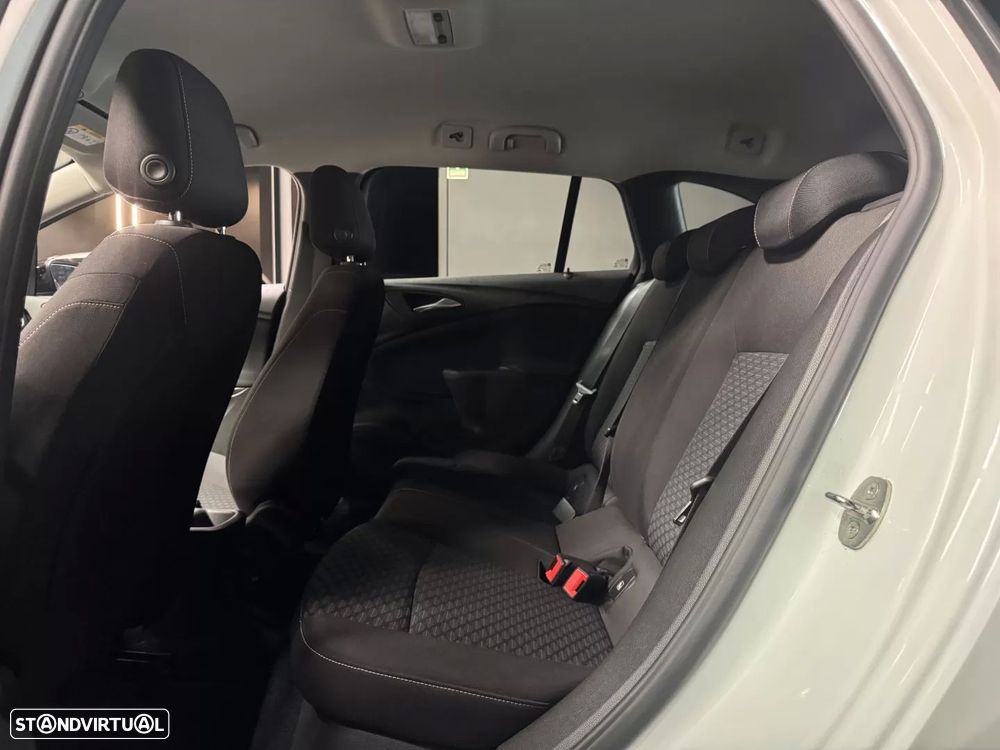 Opel Astra Sports Tourer 1.5 D Design & Tech S/S - 31