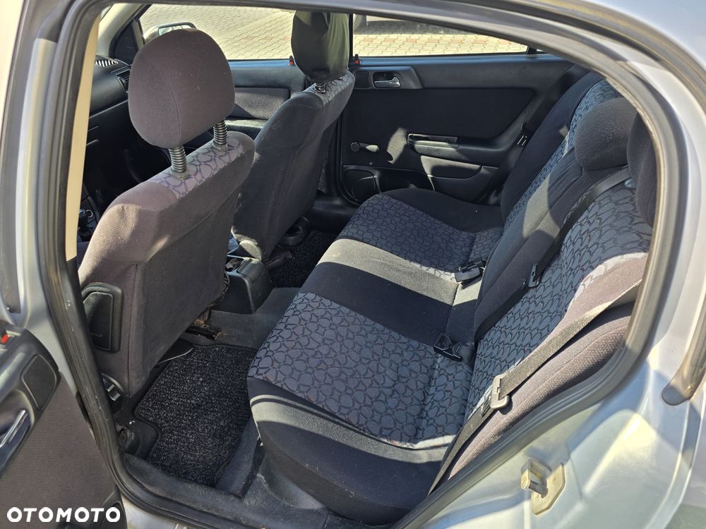 Opel Astra - 8