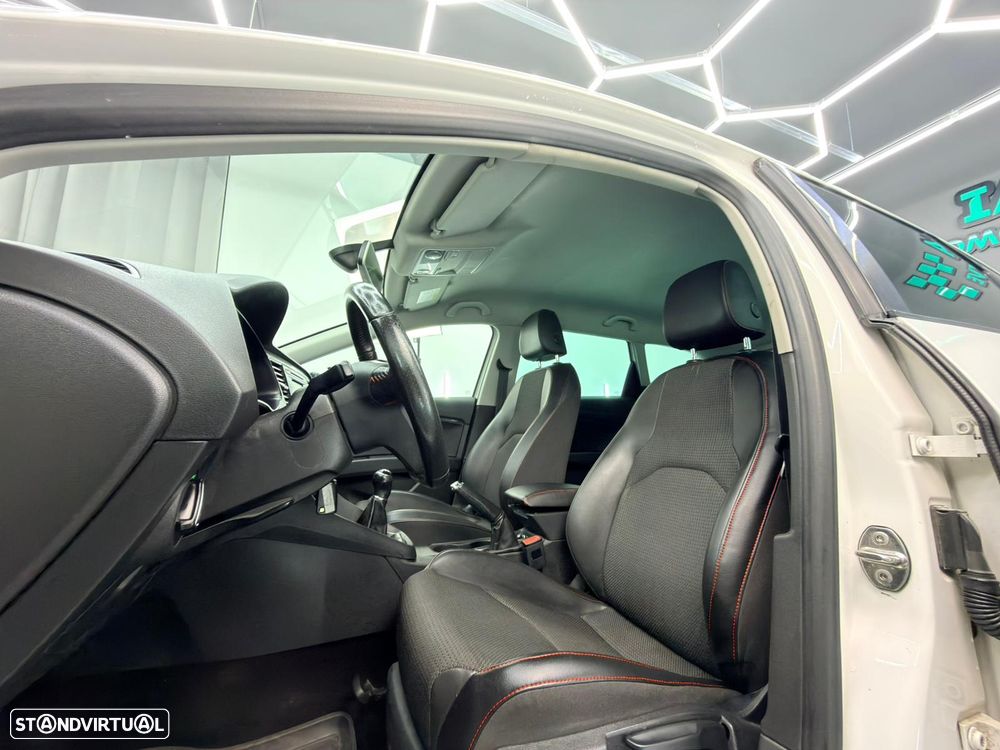 SEAT Leon ST 2.0 TDI S&S FR - 15