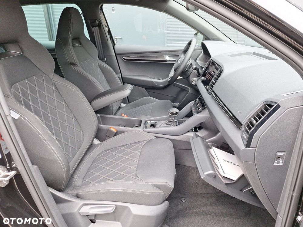 Skoda Karoq 1.5 TSI ACT Sportline DSG - 25