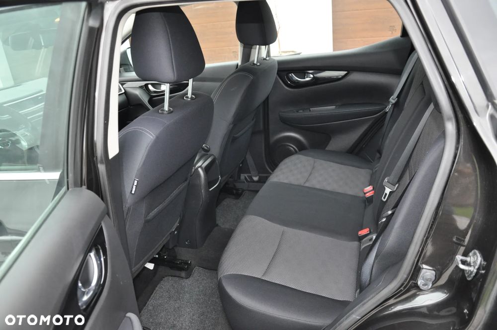 Nissan Qashqai 1.6 Visia - 10