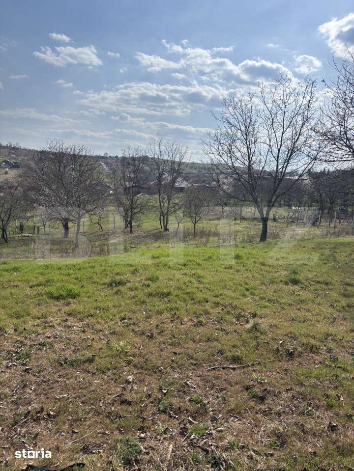 Teren de vanzare, 4400 mp, zona Stadion Șimleu Silvaniei - Imagine principală: 5/5