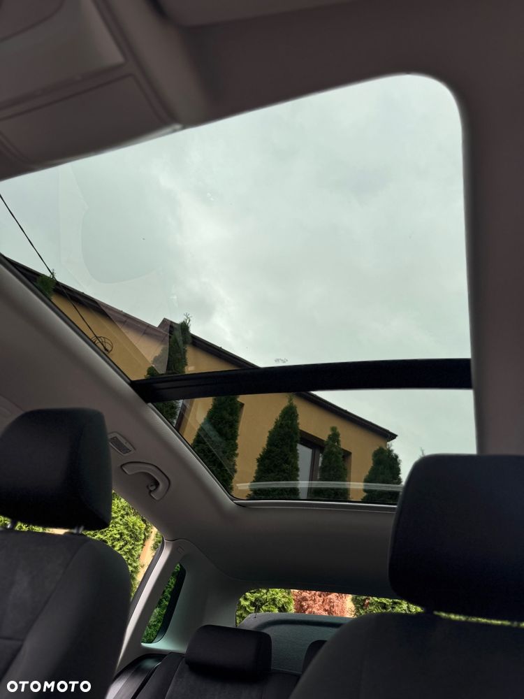 Volkswagen Tiguan 2.0 TDI DPF 4Motion BlueMotion Technology Lounge Sport & Style - 14