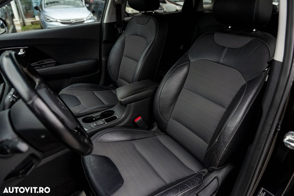 Kia Niro 1.6 GDI HEV 2WD OPF Aut. Spirit - 13