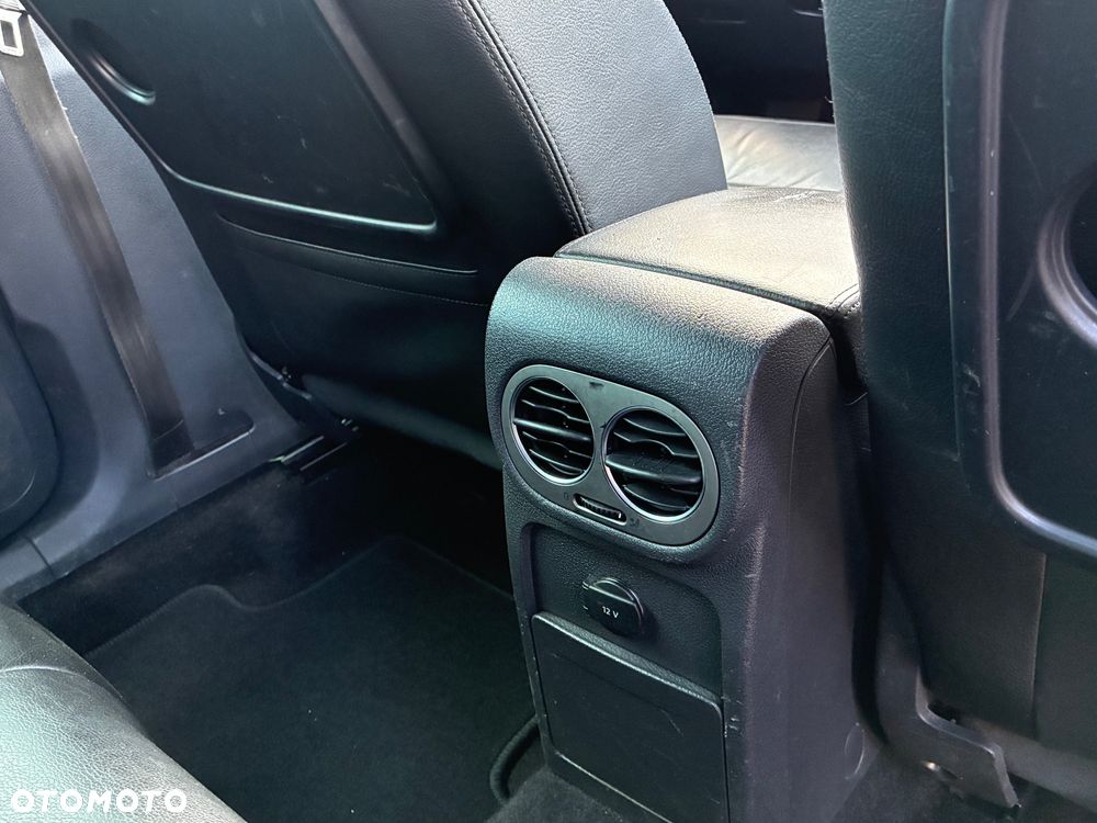 Volkswagen Tiguan 2.0 TDI DPF 4Motion Automatik Track & Avenue - 16