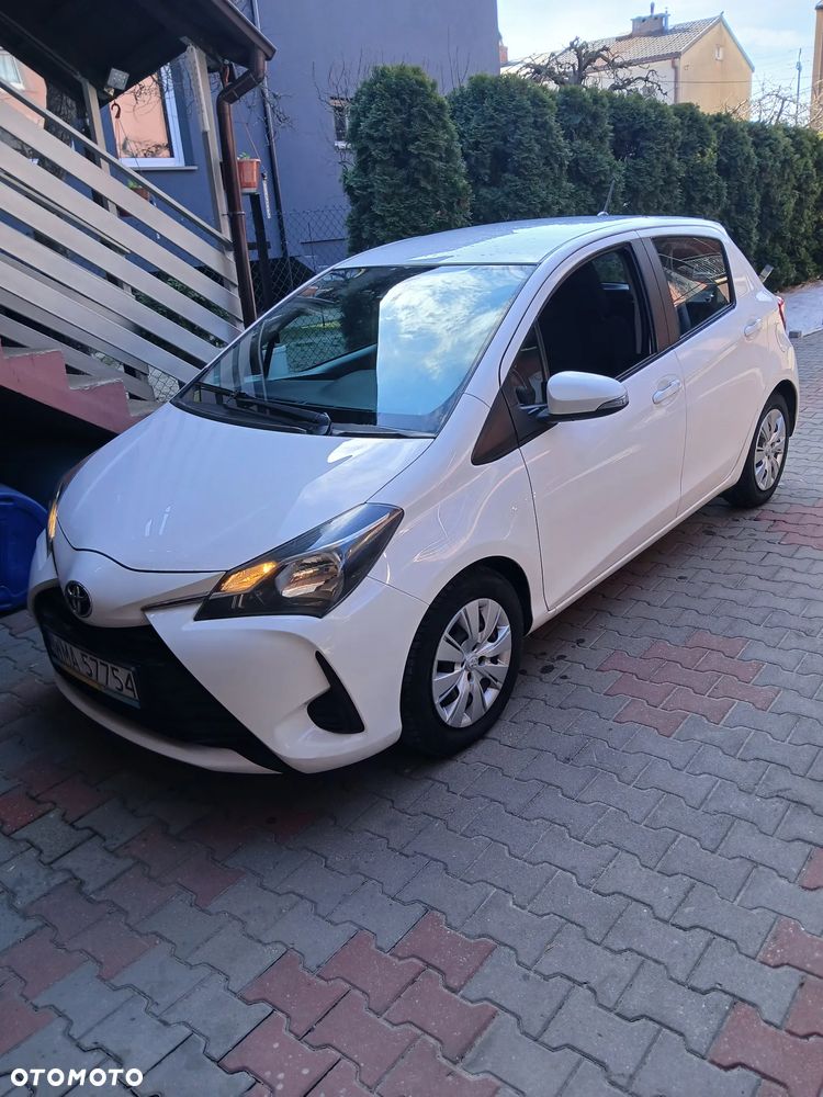 Toyota Yaris 1.0 Premium - 7