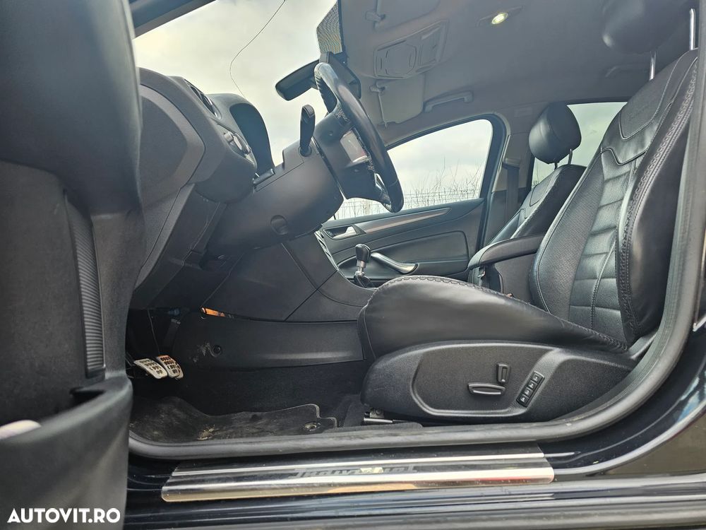 Ford Mondeo 2.0 TDCI Titanium X - 8