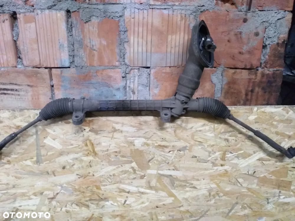 Maglownica przekładnia kierownicza Toyota Corolla E12 1.6 - 2