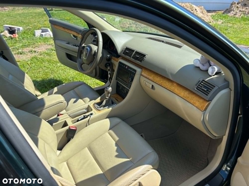 Audi A4 Avant 2.0 TDI - 6