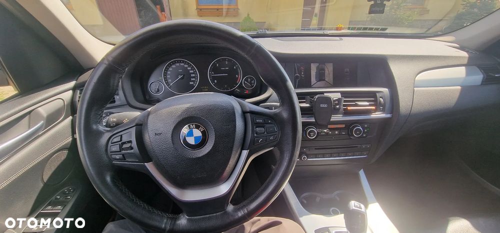 BMW X3 xDrive20d - 12