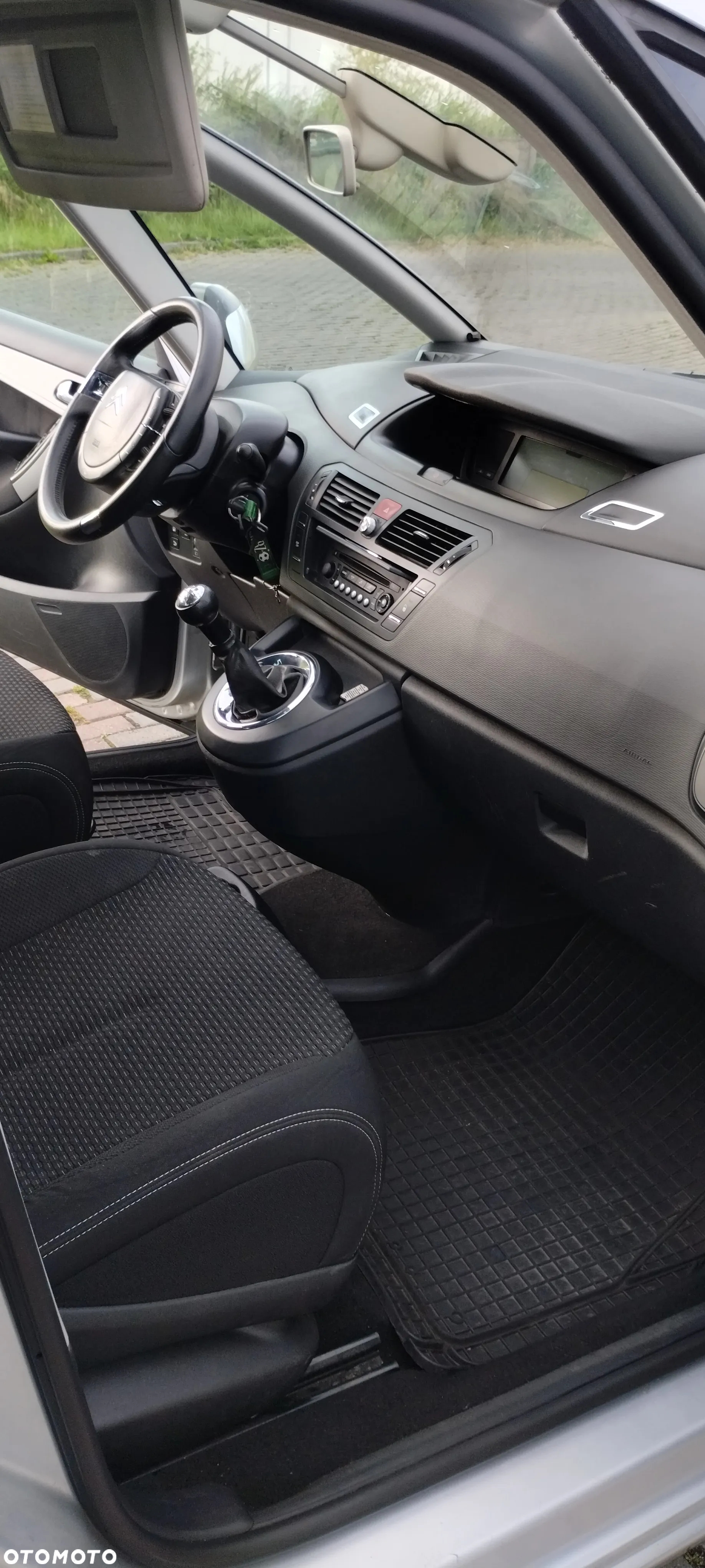 Citroën C4 Picasso - 12