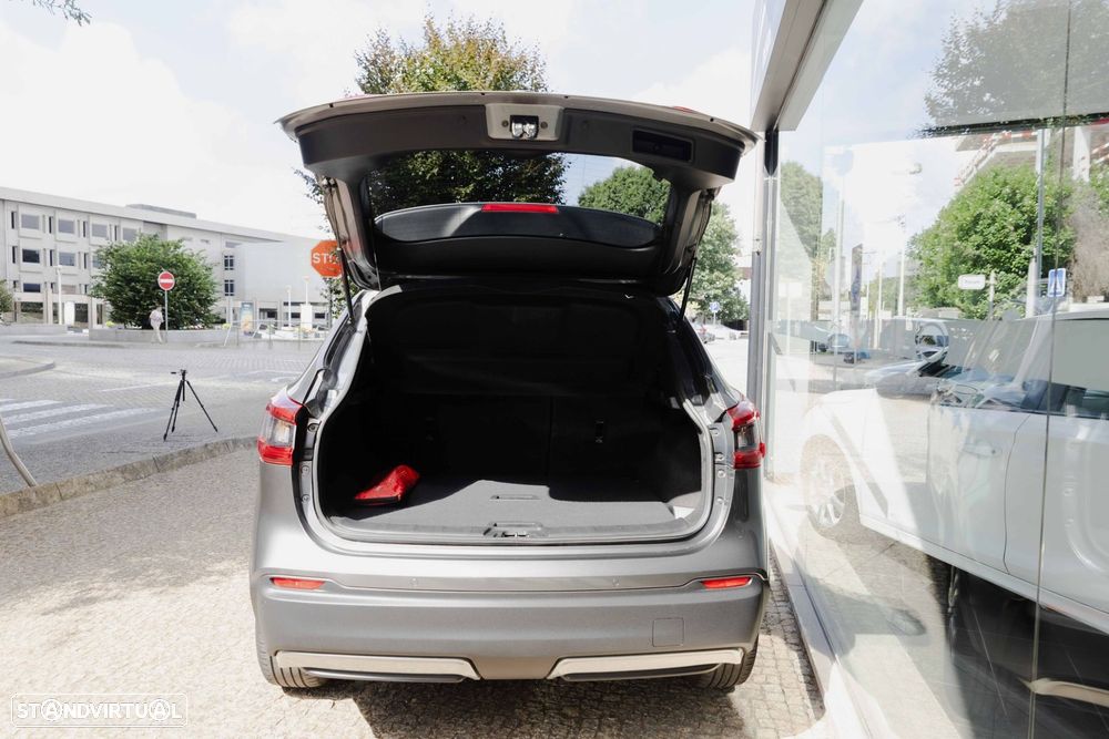 Nissan Qashqai 1.5 dCi N-Connecta - 10