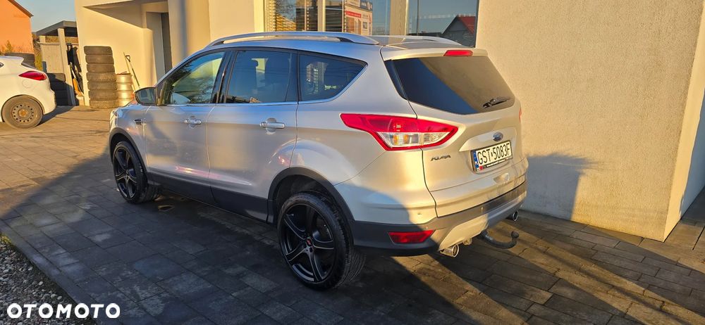 Ford Kuga 2.0 TDCi Titanium - 4