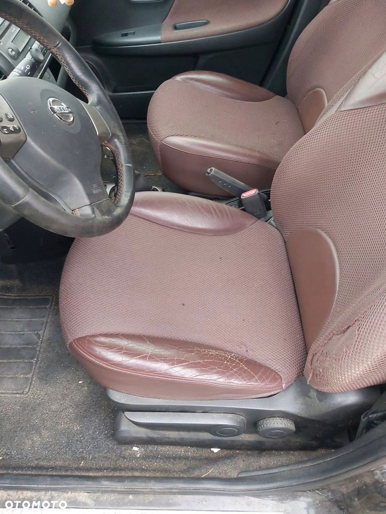 Nissan Note I E11 fotel przód tył lewy prawy kanapa komplet - 3